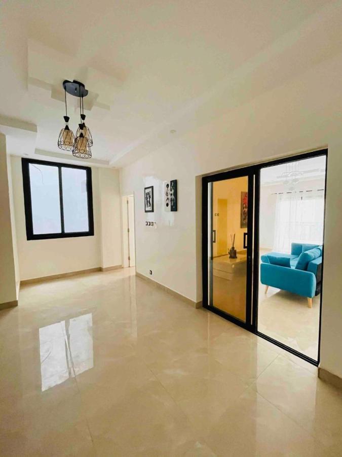 Room In Apartment - Quiet Room In Residence No69 Dakar Exterior foto